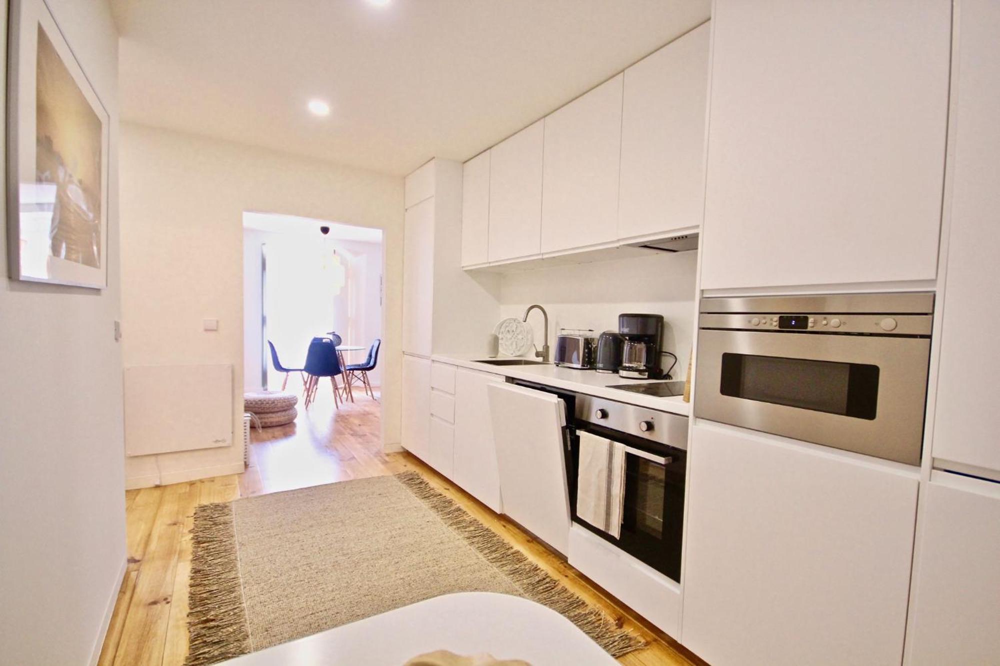 Apartment Akicity Graca Story